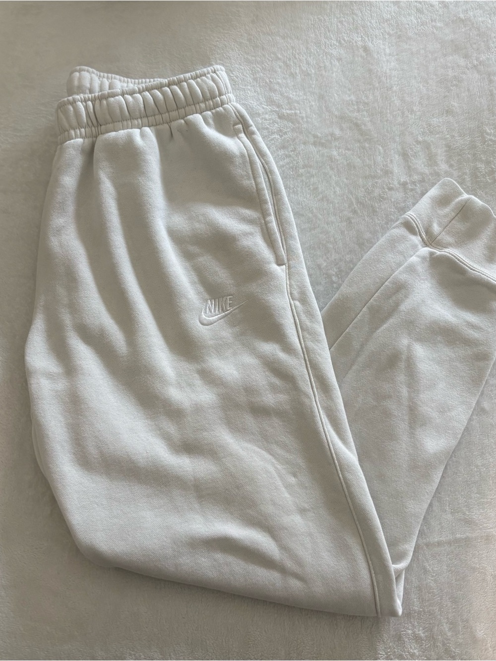 NIKE medium sweats